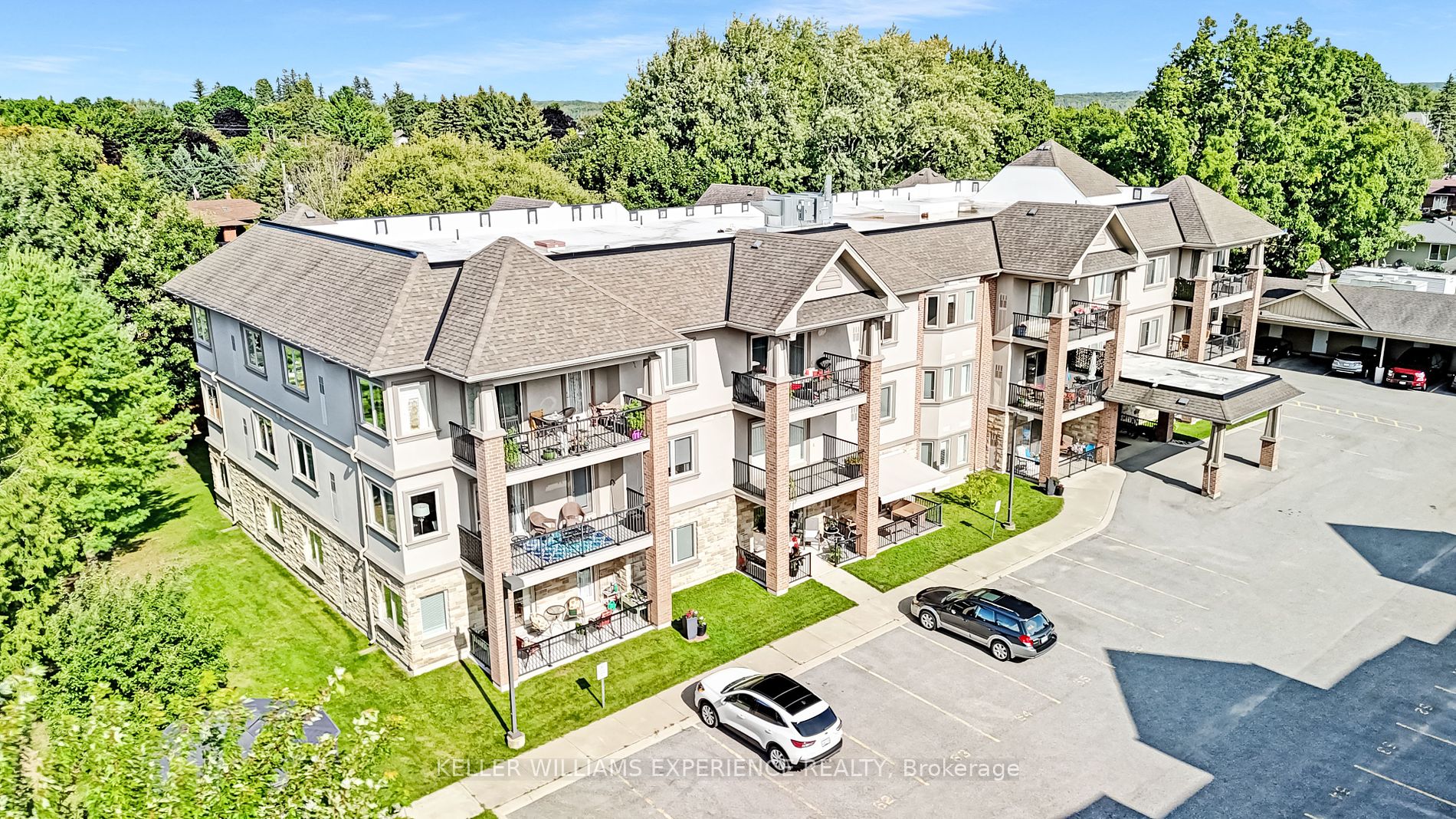 19B Yonge St N, #103