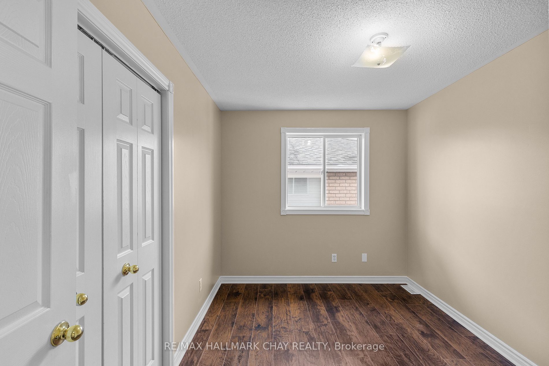 28 Ritchie Cres