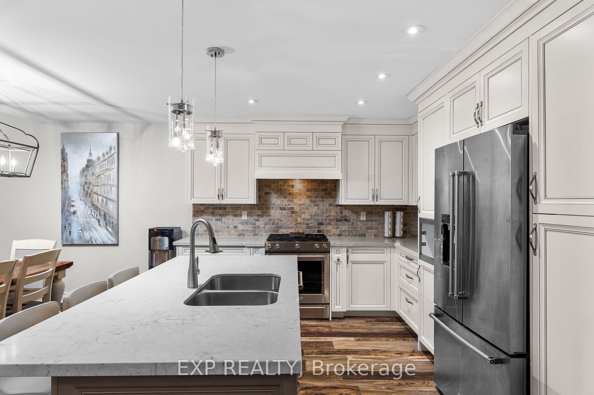14 Carpenter St