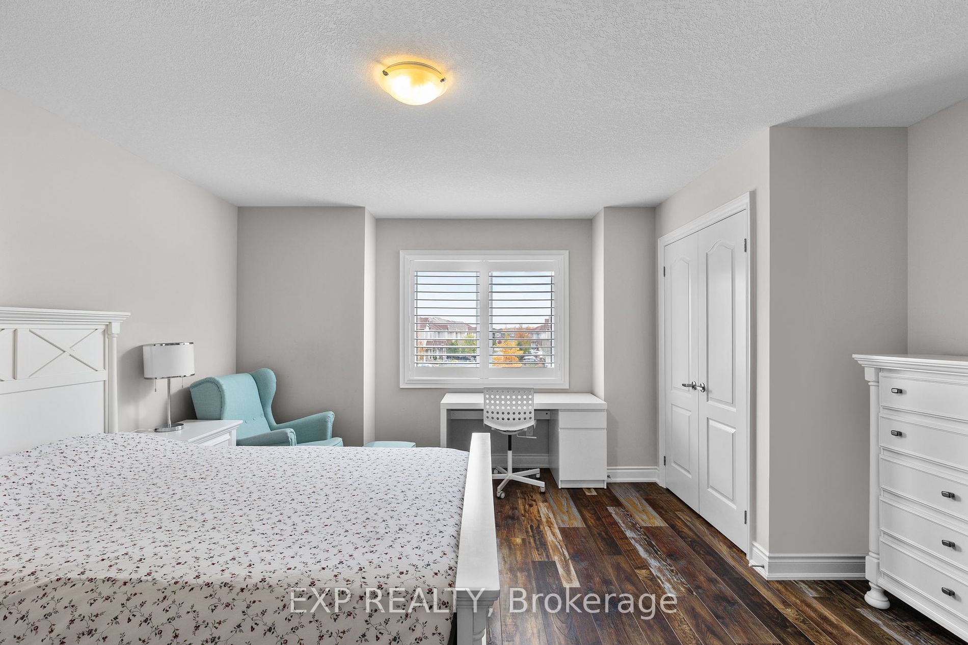 14 Carpenter St
