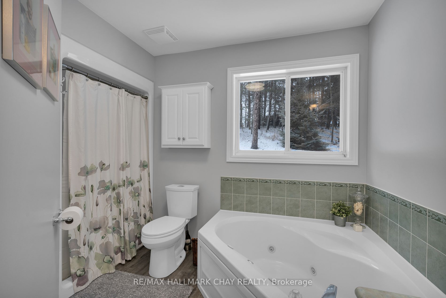 2 Campbell Crt