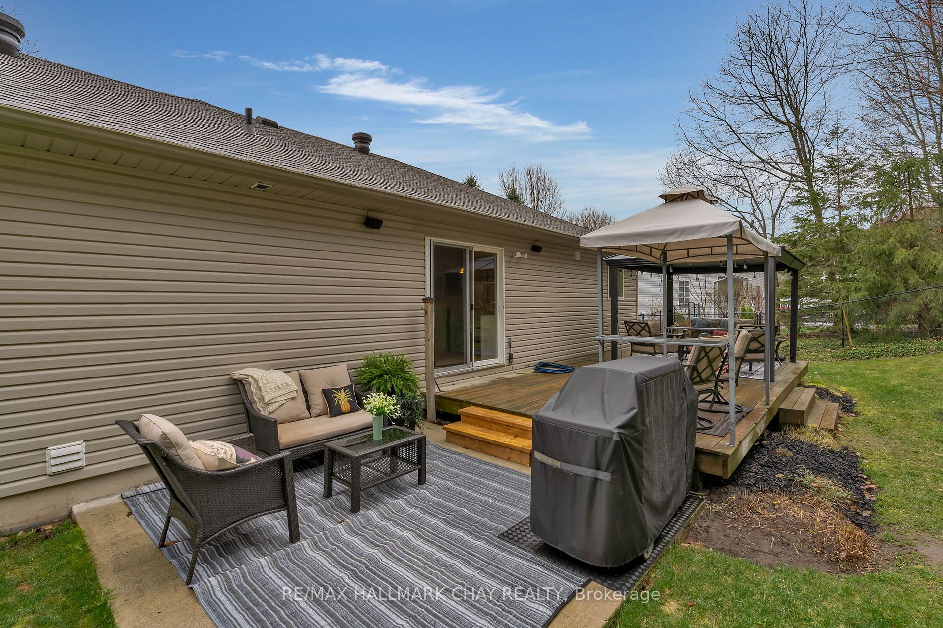 2 Campbell Crt