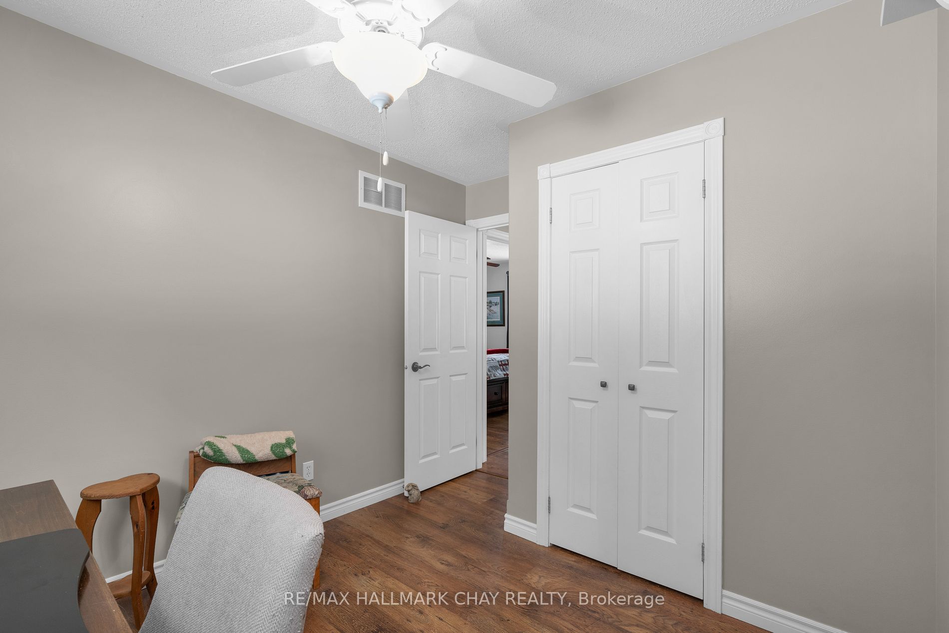 2 Campbell Crt
