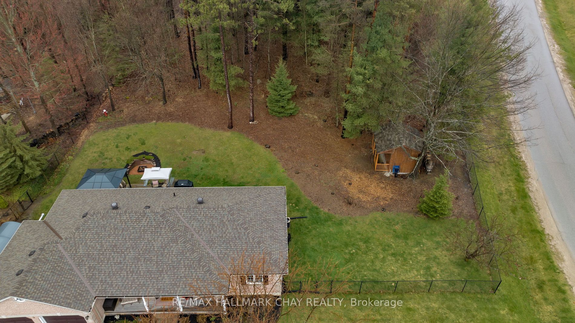 2 Campbell Crt