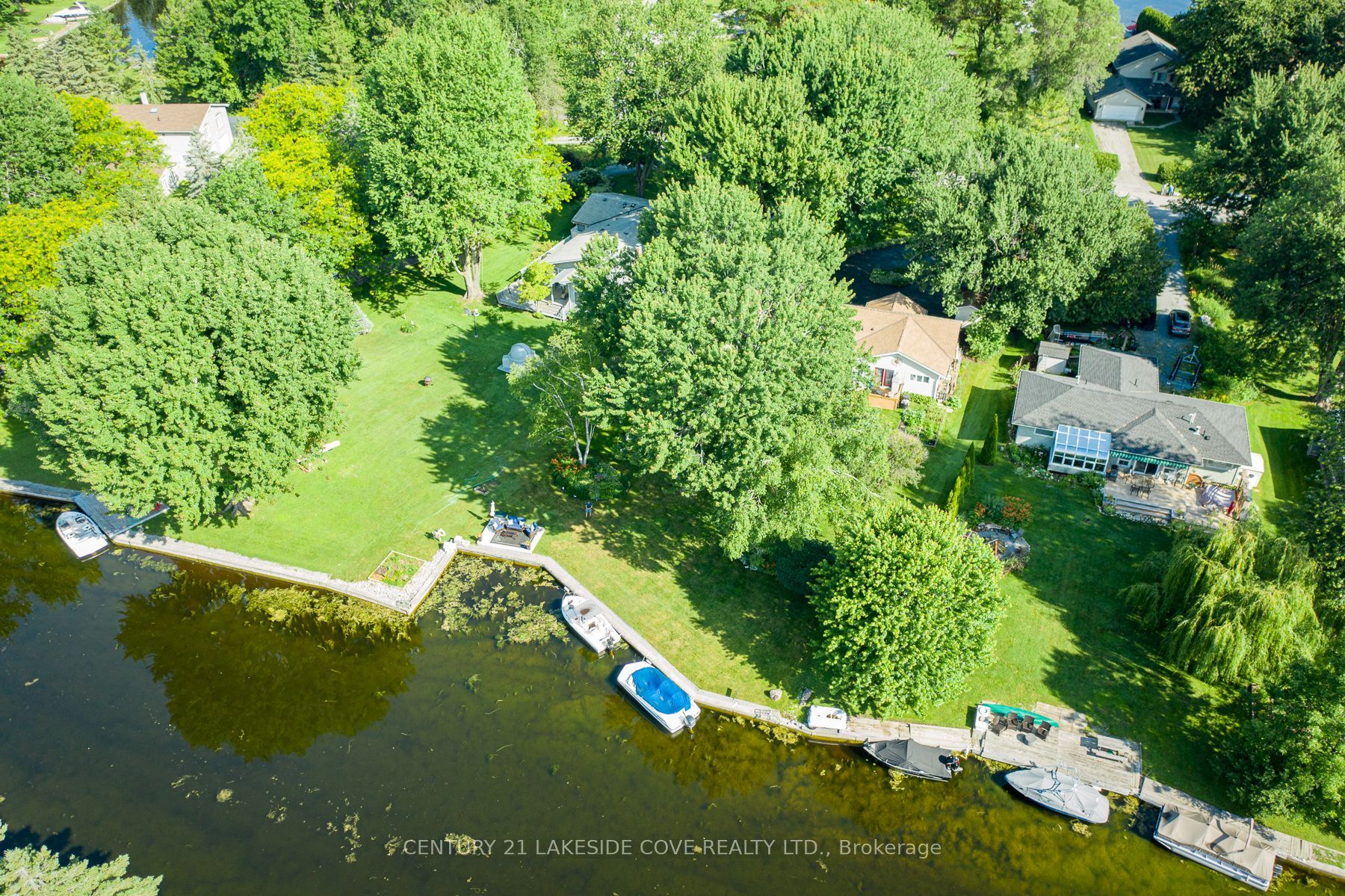 16 Old Indian Trail W