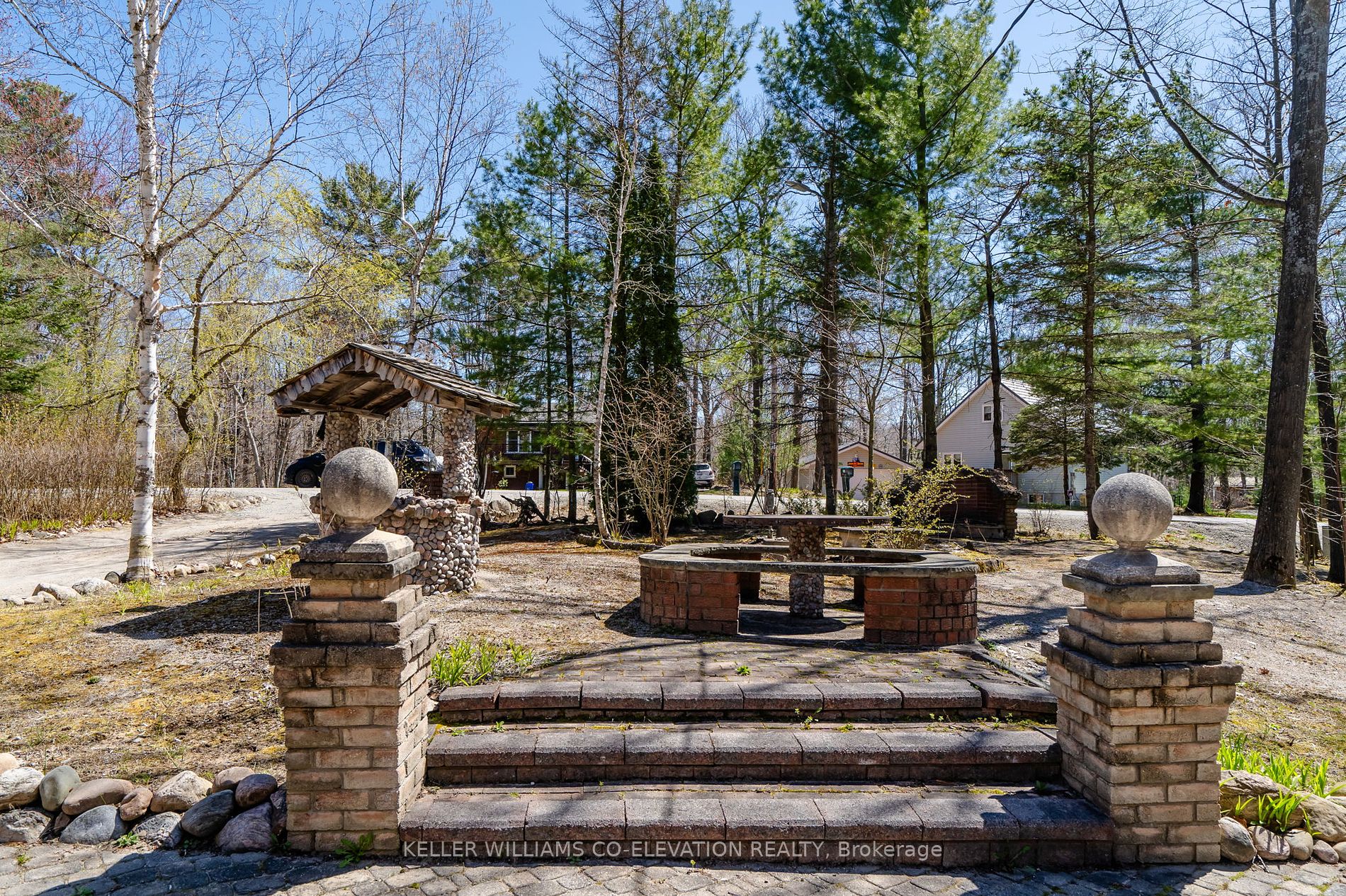 97 Forest Circle