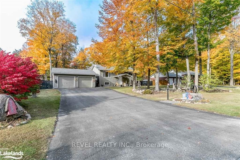 676 Concession 15 Road W