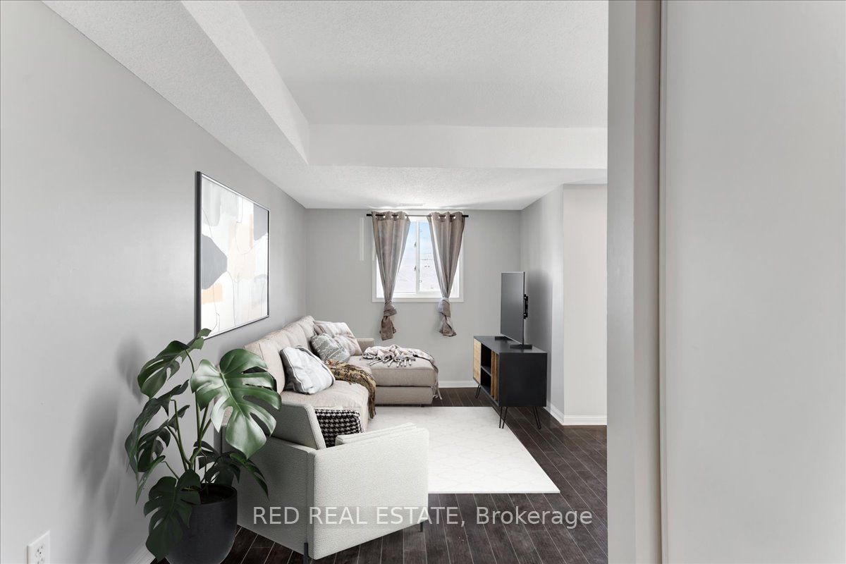 245 Ferndale Drive S #58
