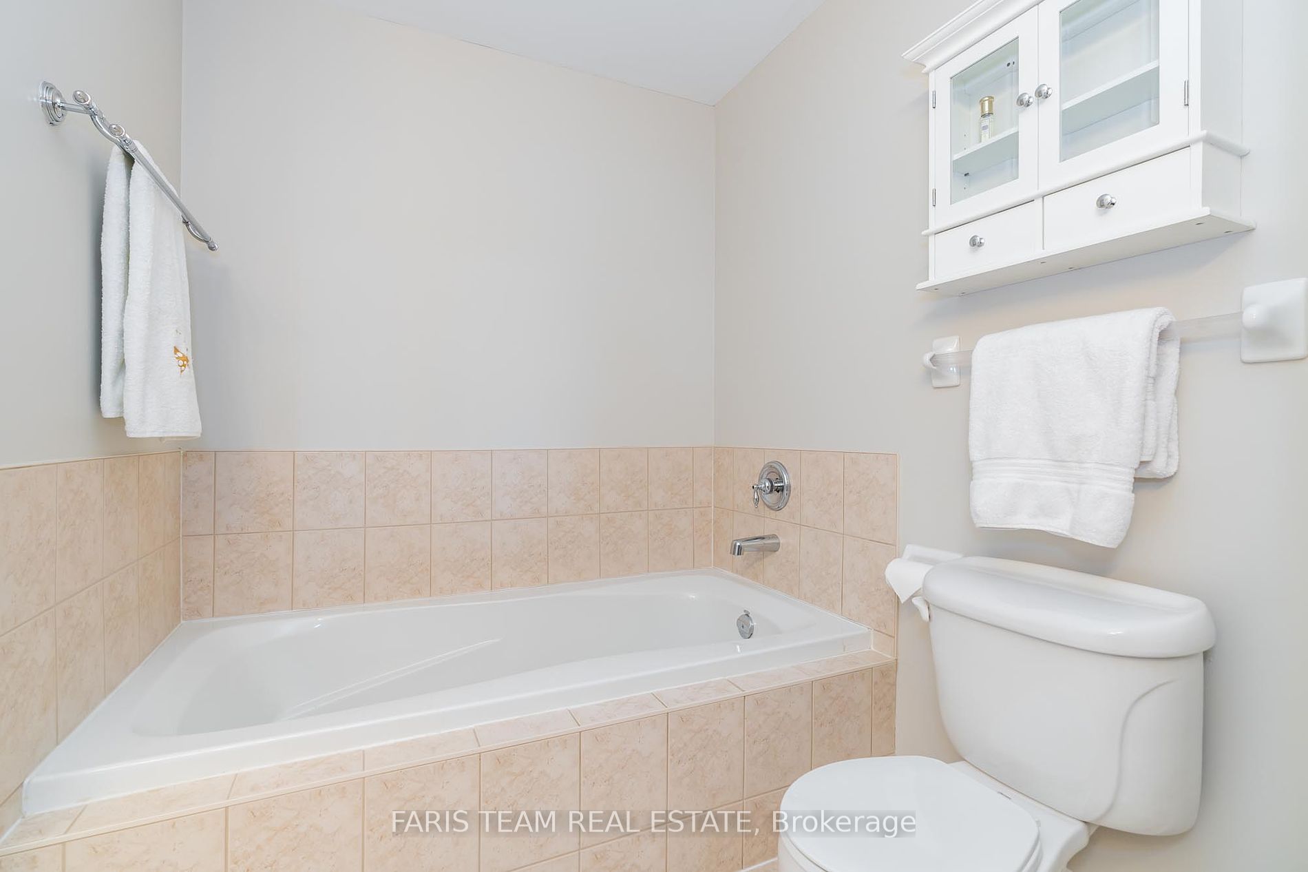 140 Cedar Island Road #112