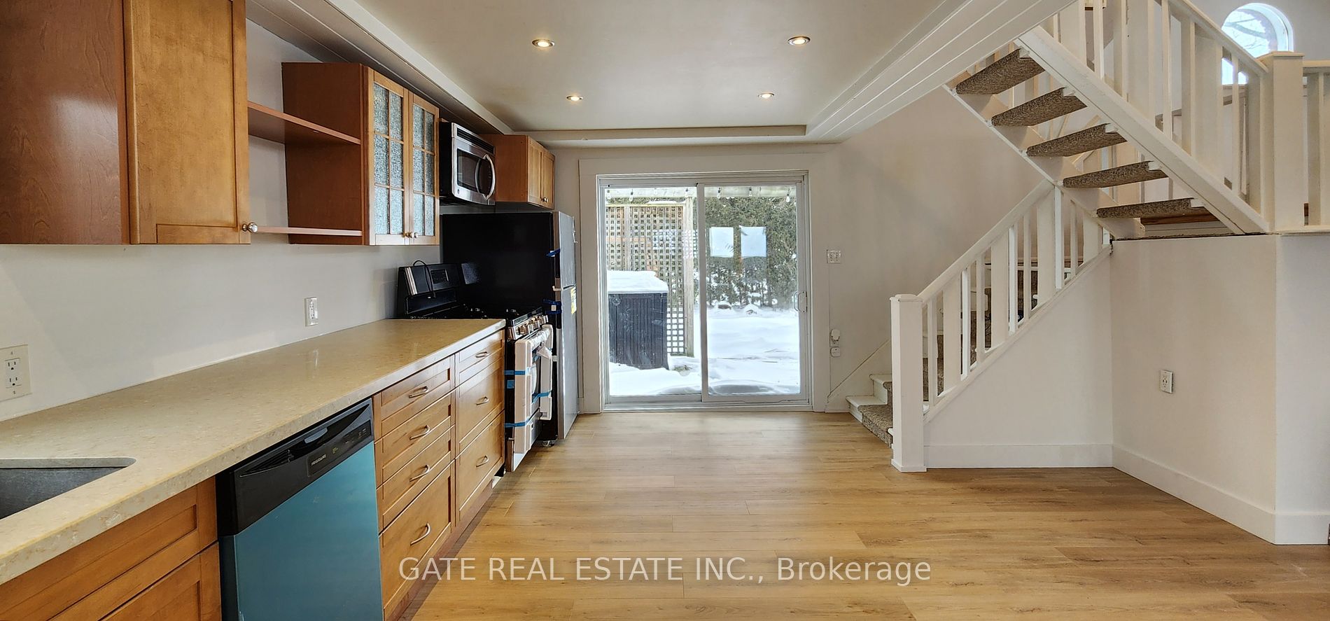 163 Victoria Crescent