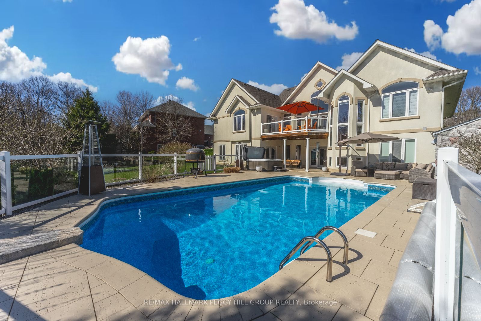 16 Bridle Trail
