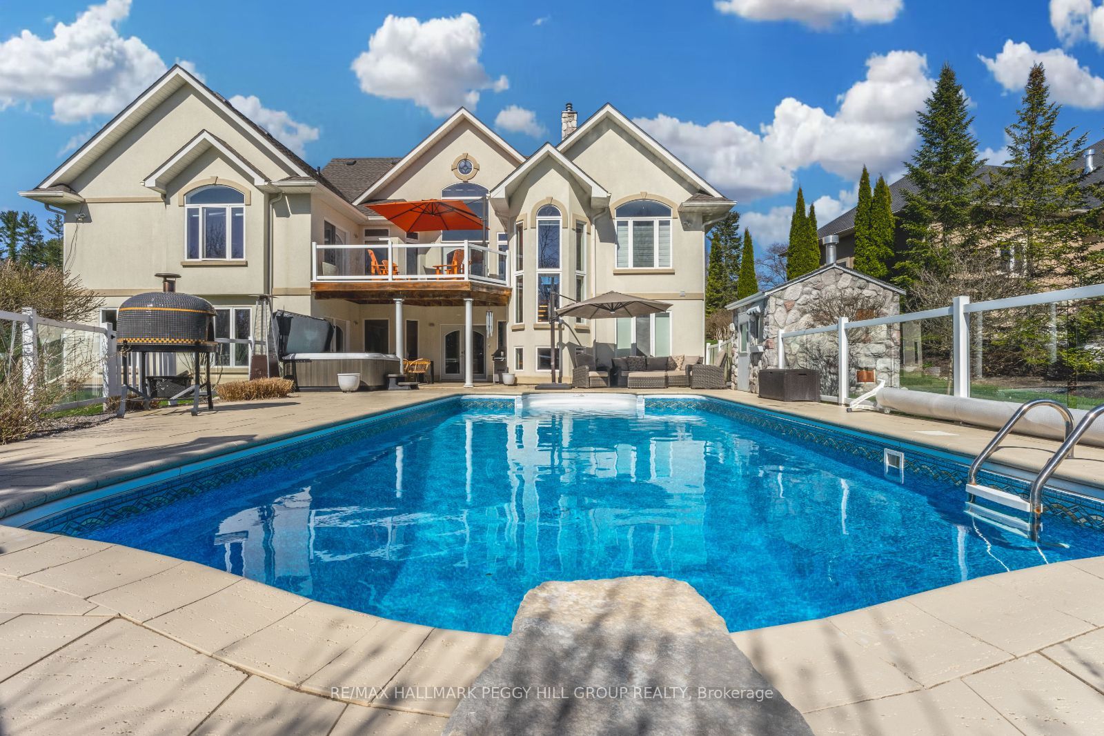 16 Bridle Trail