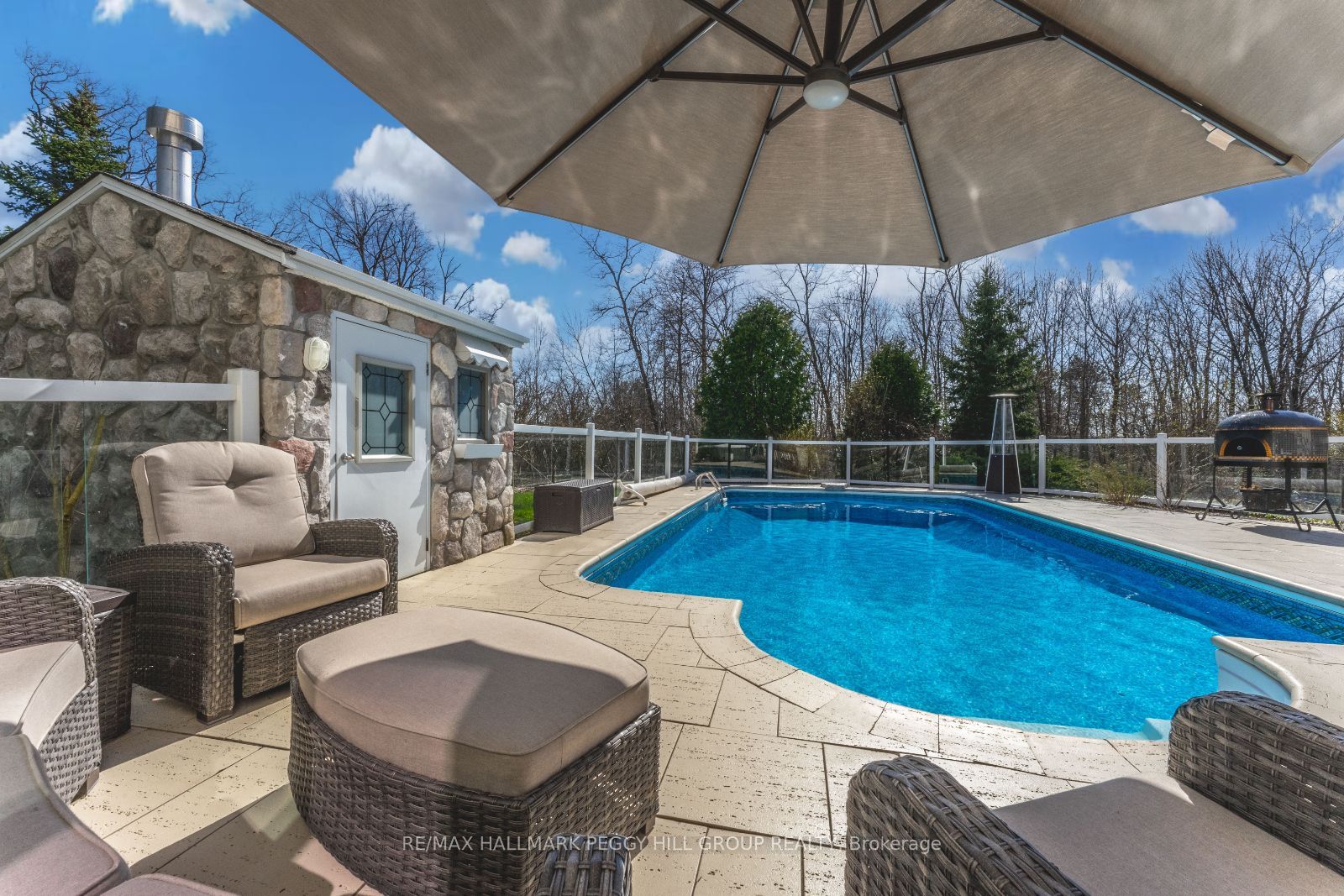 16 Bridle Trail