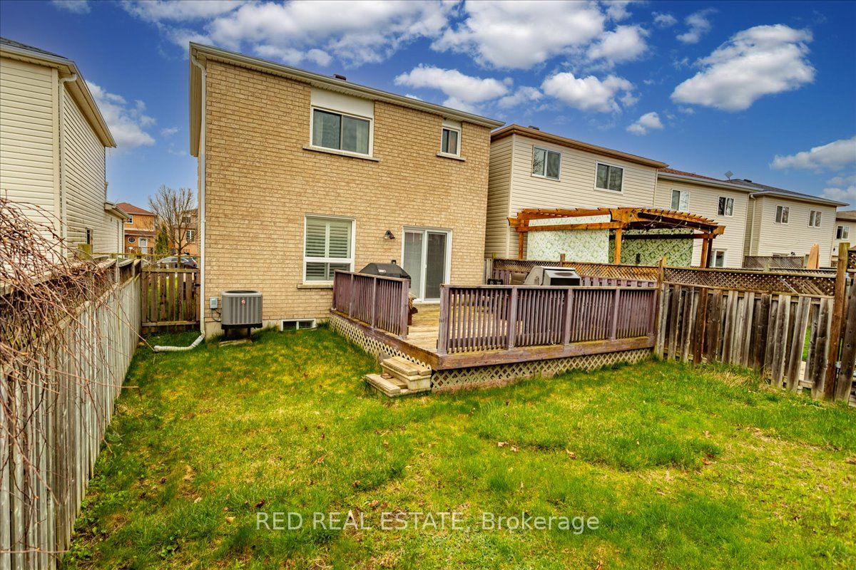14 Willow Dr