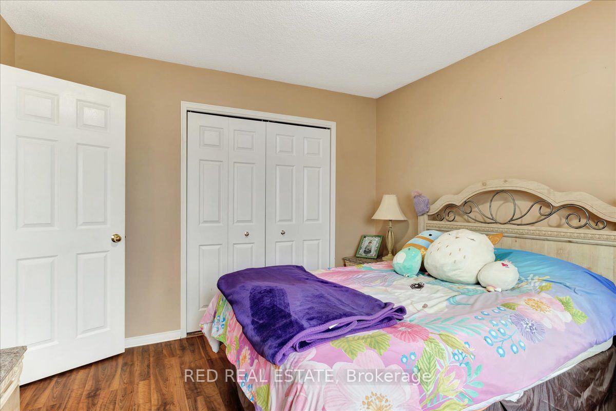 14 Willow Dr