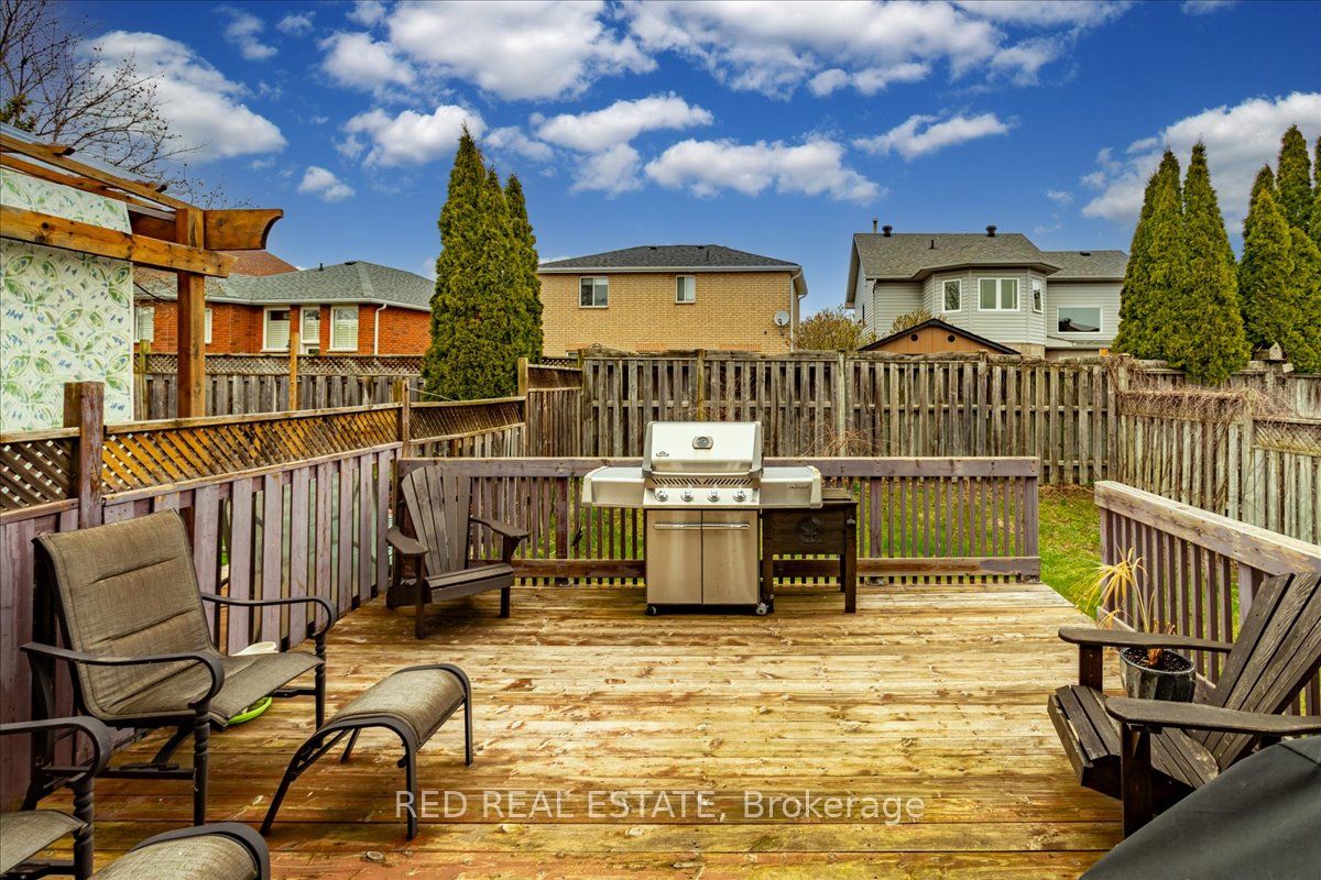 14 Willow Dr