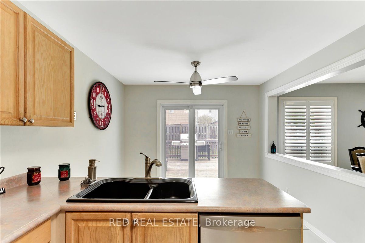 14 Willow Dr