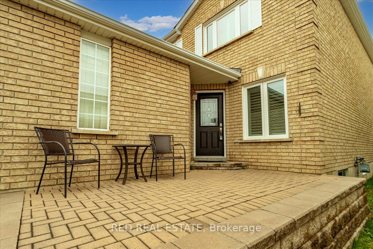 14 Willow Dr