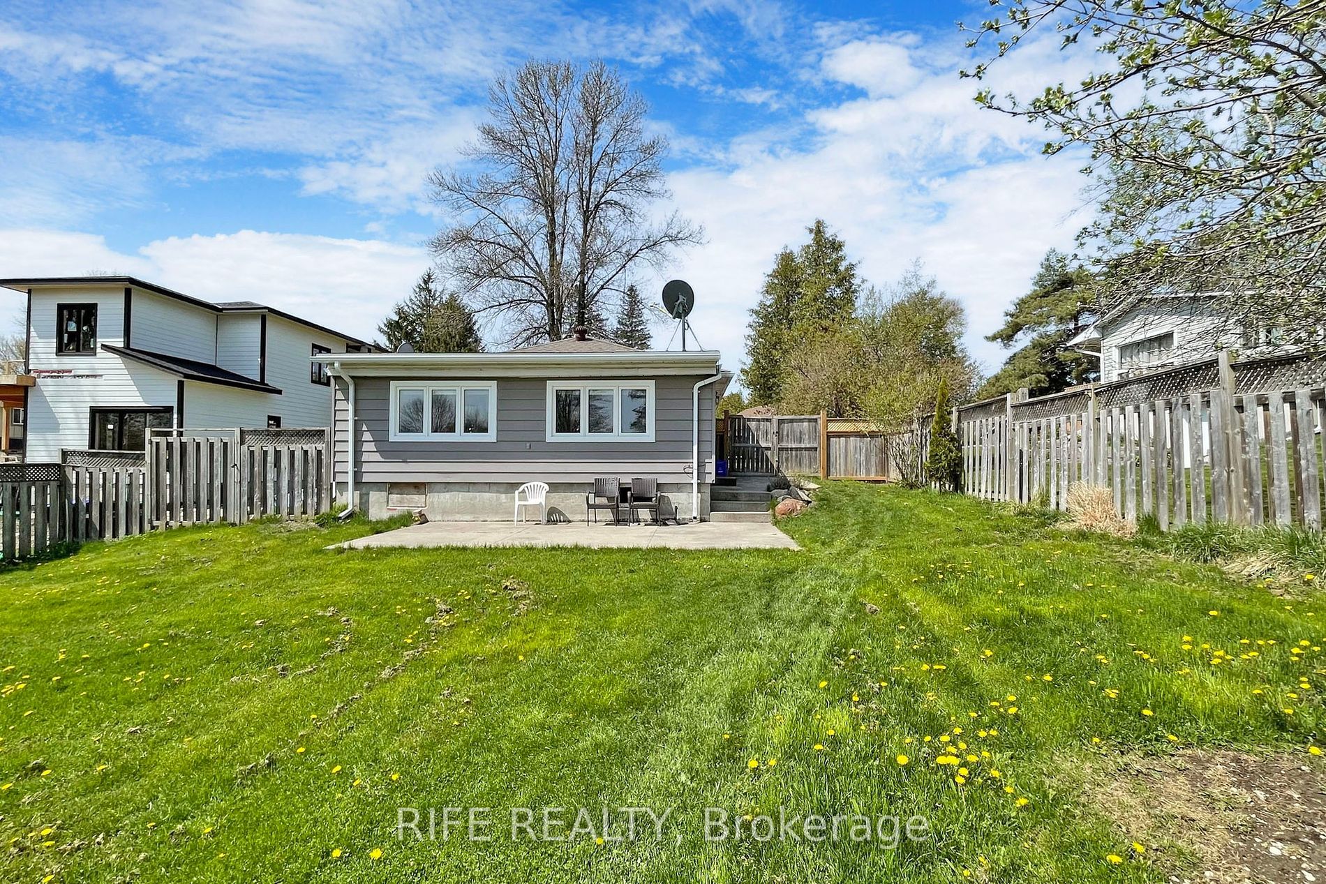 3965 Hilltop Road