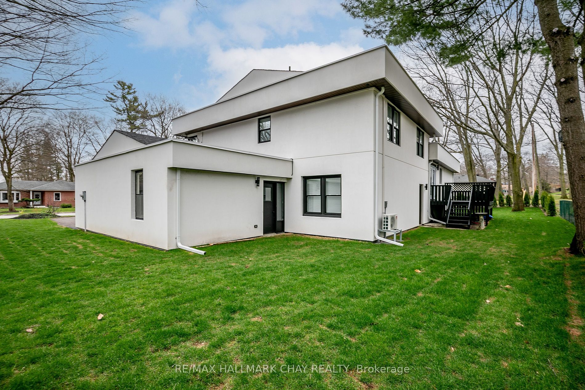 20 Castle Drive