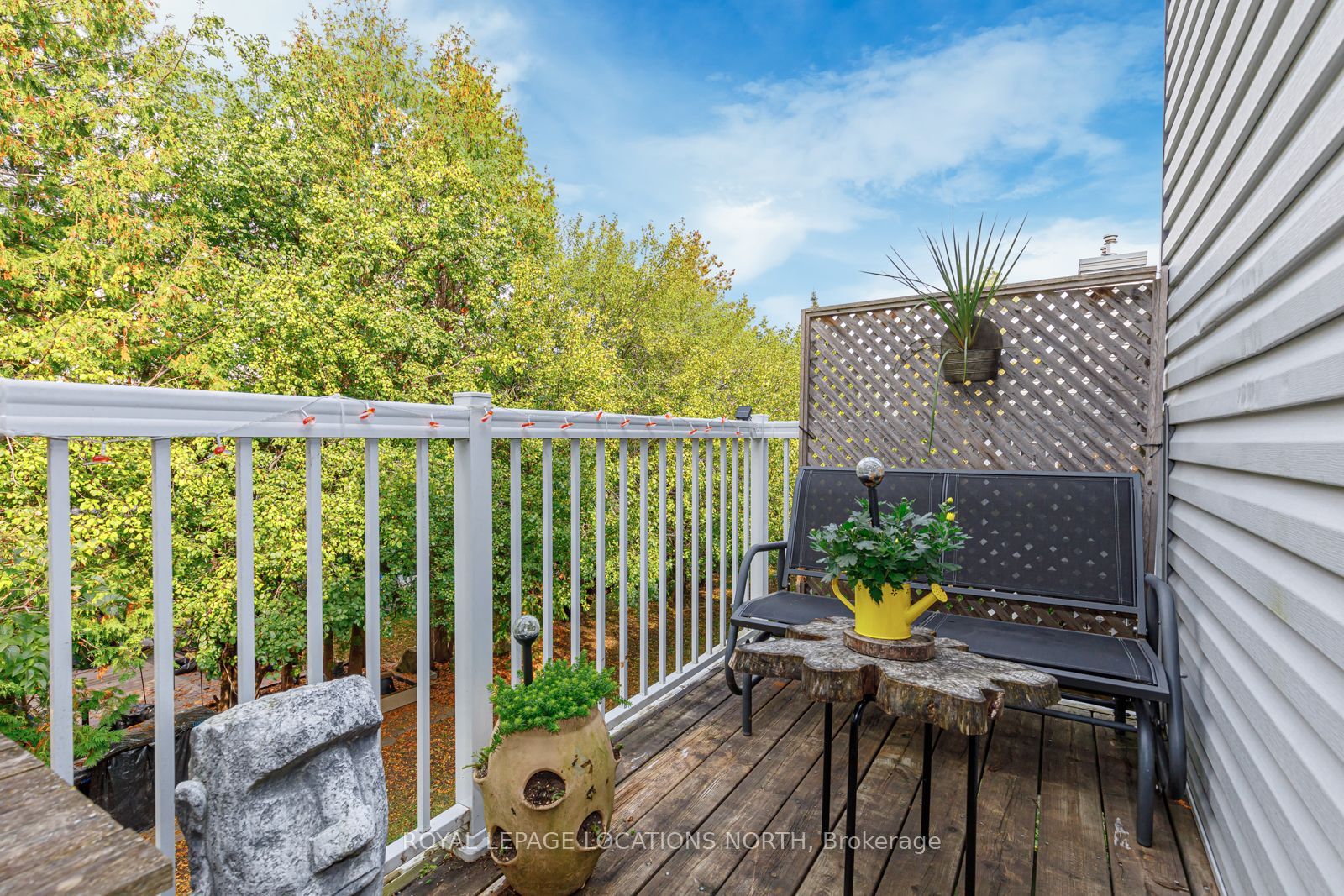 53 Trott Blvd, #150