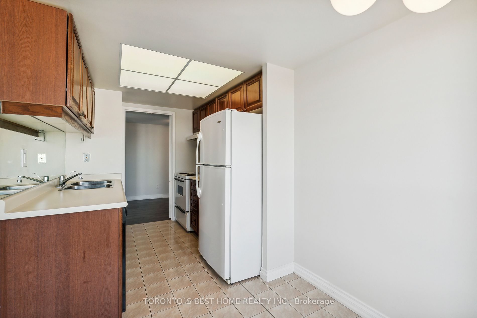 75 Ellen St, #1509