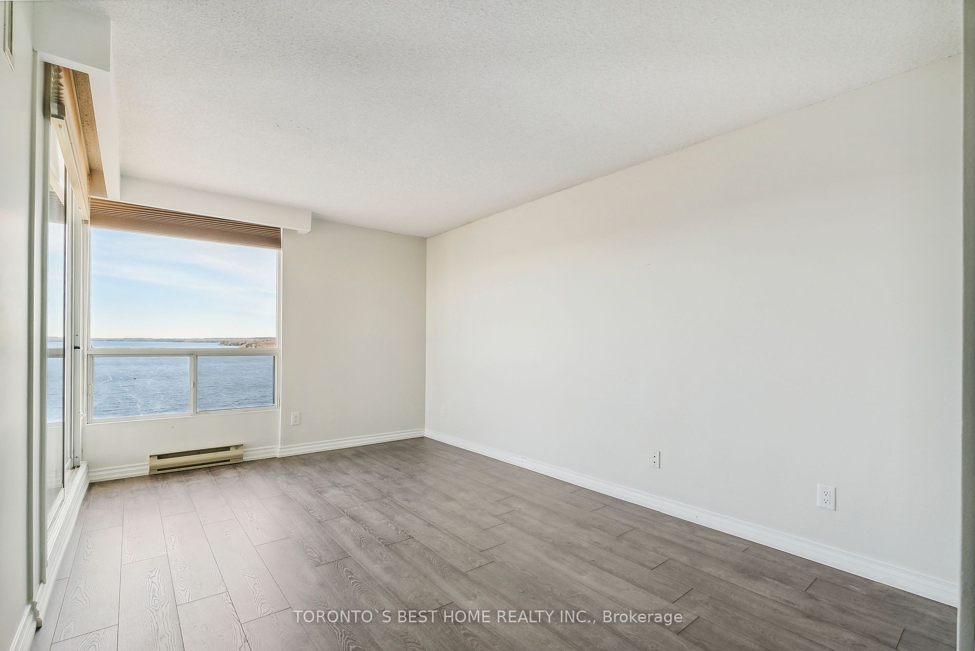 75 Ellen St, #1509