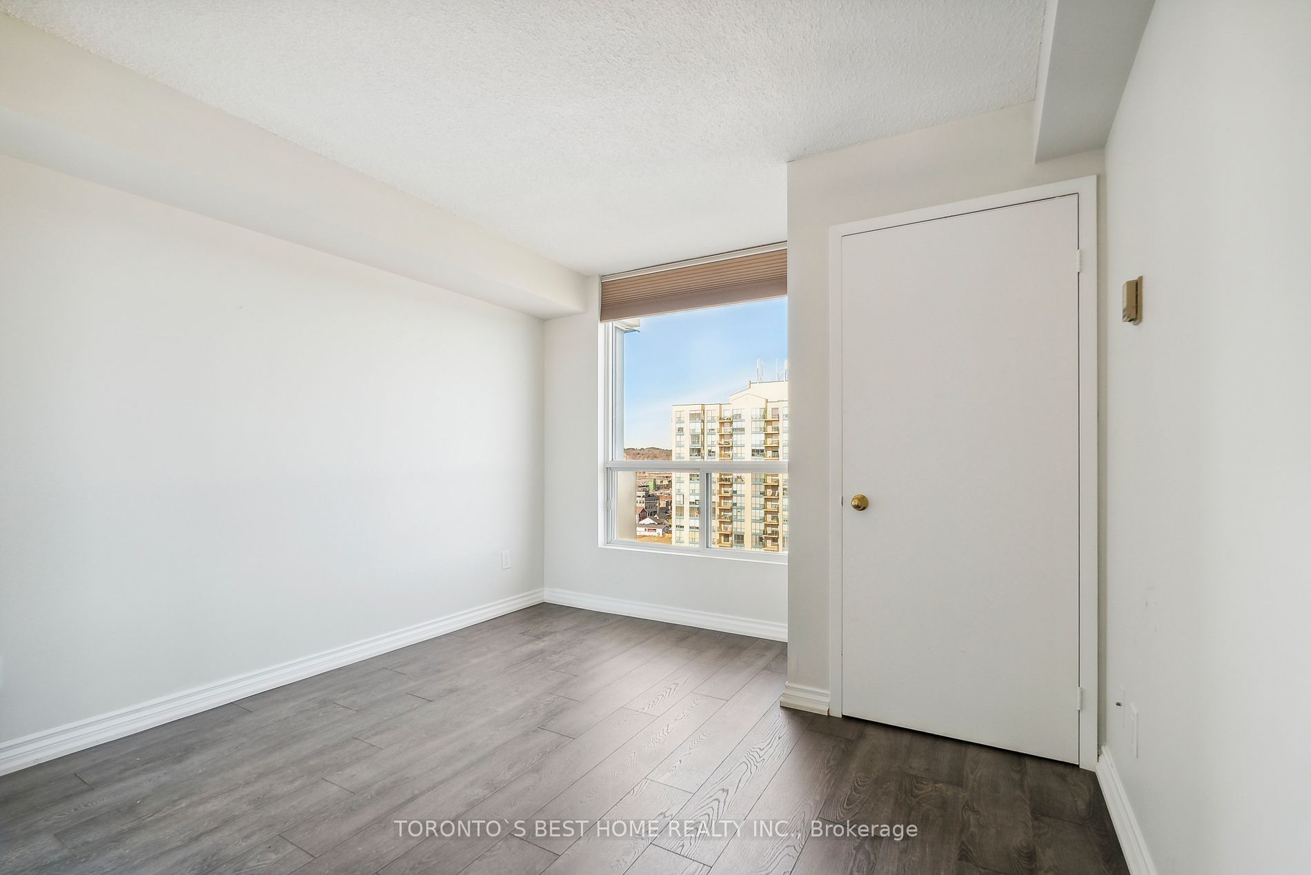 75 Ellen St, #1509