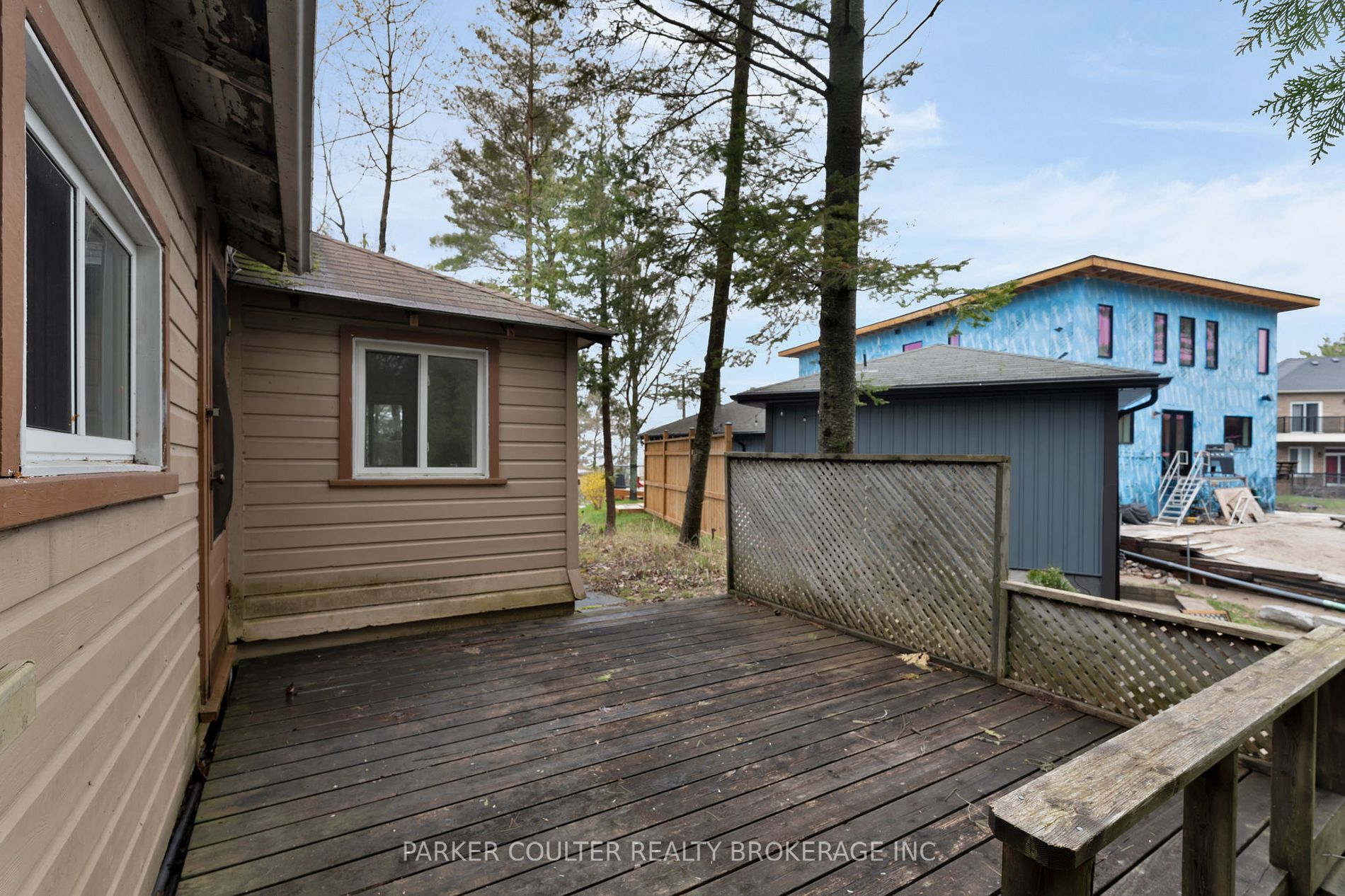 1221 River Road E