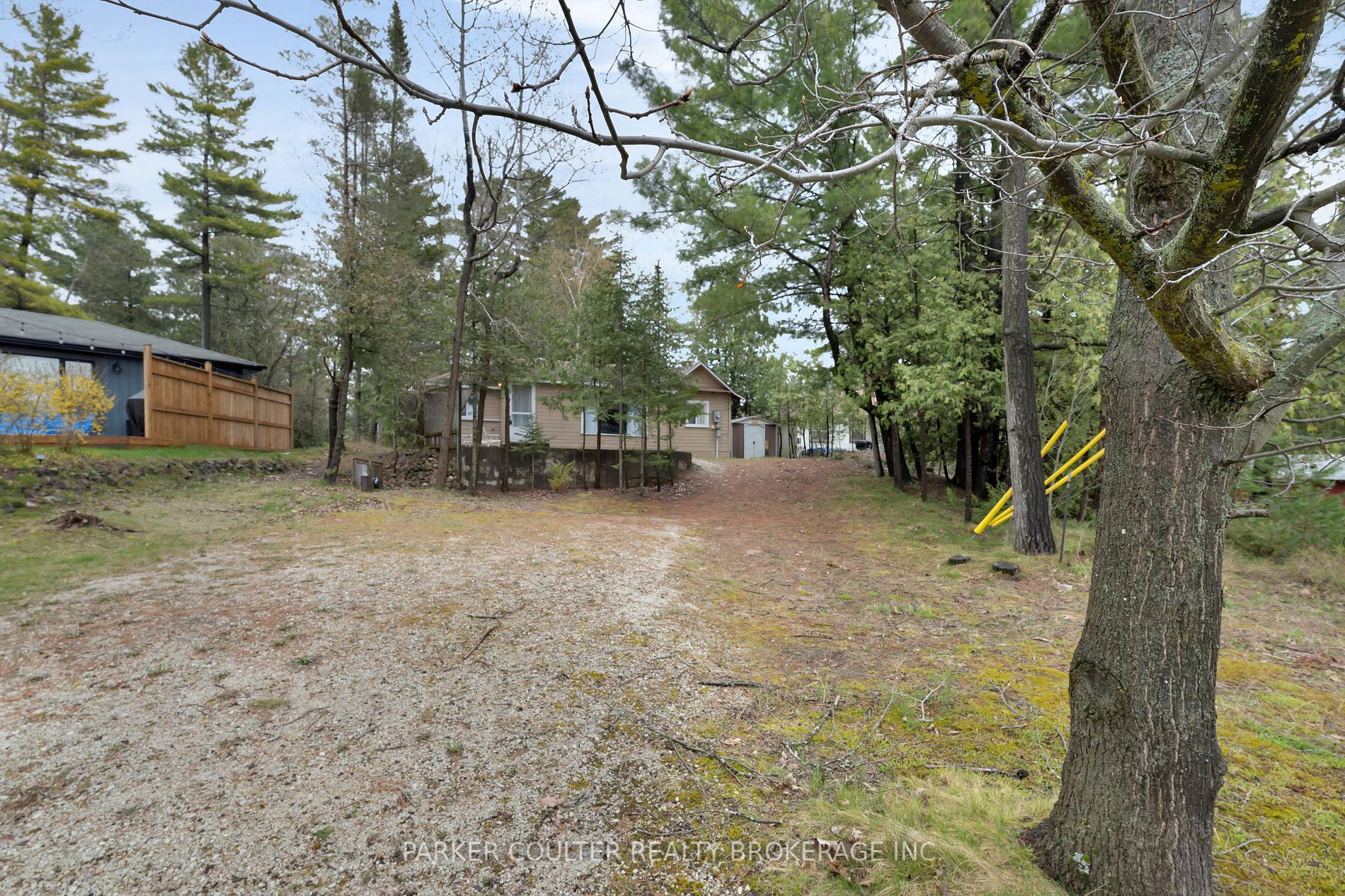 1221 River Road E