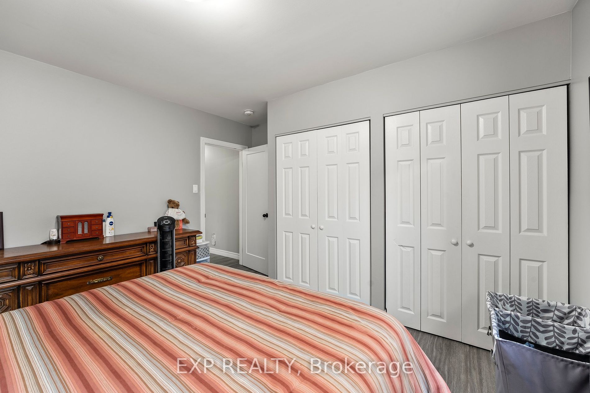 143 Westmount Drive N