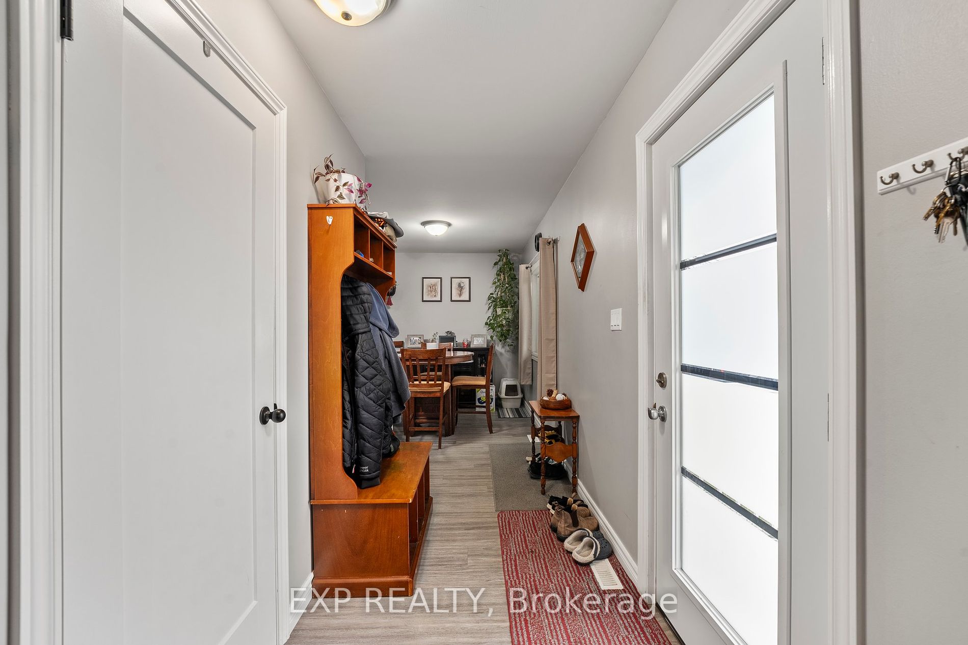 143 Westmount Drive N