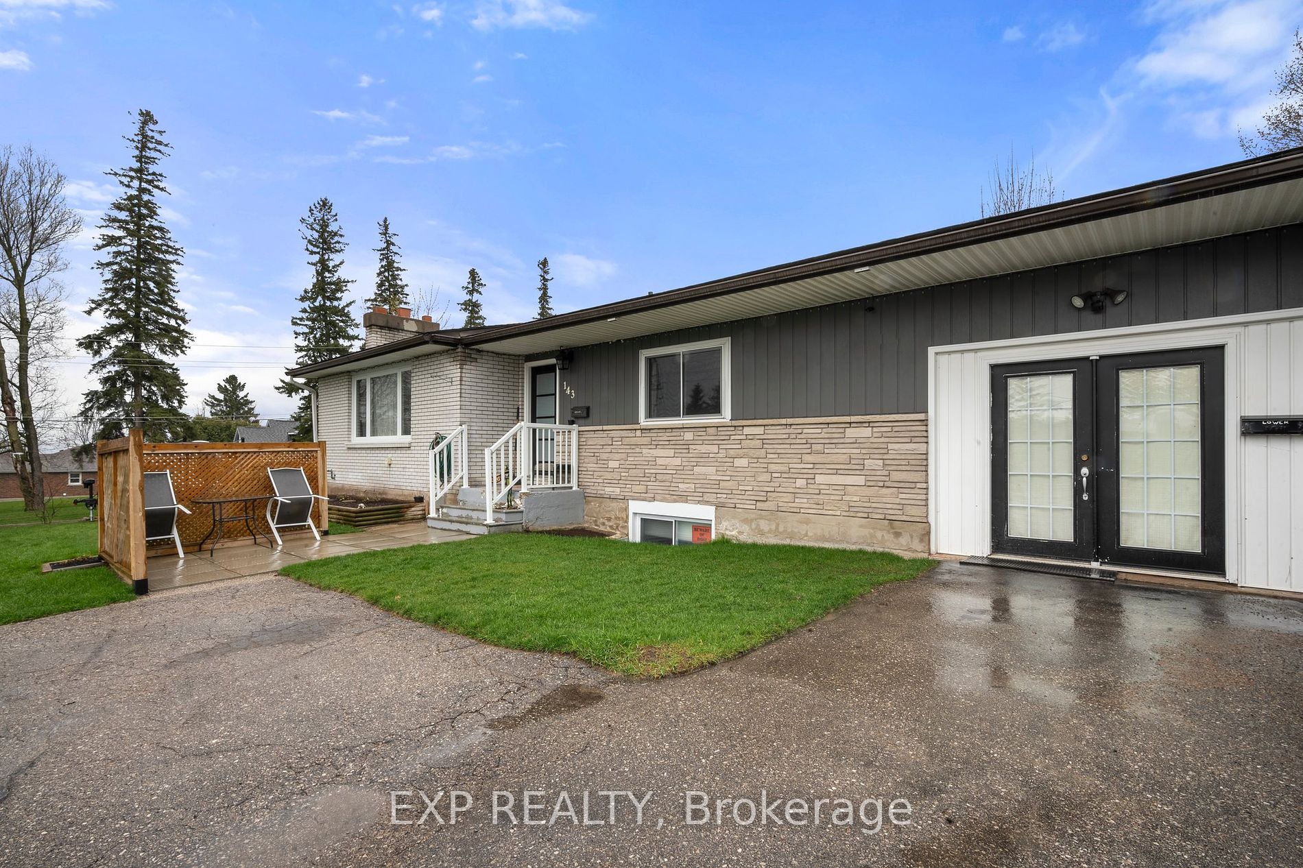 143 Westmount Drive N