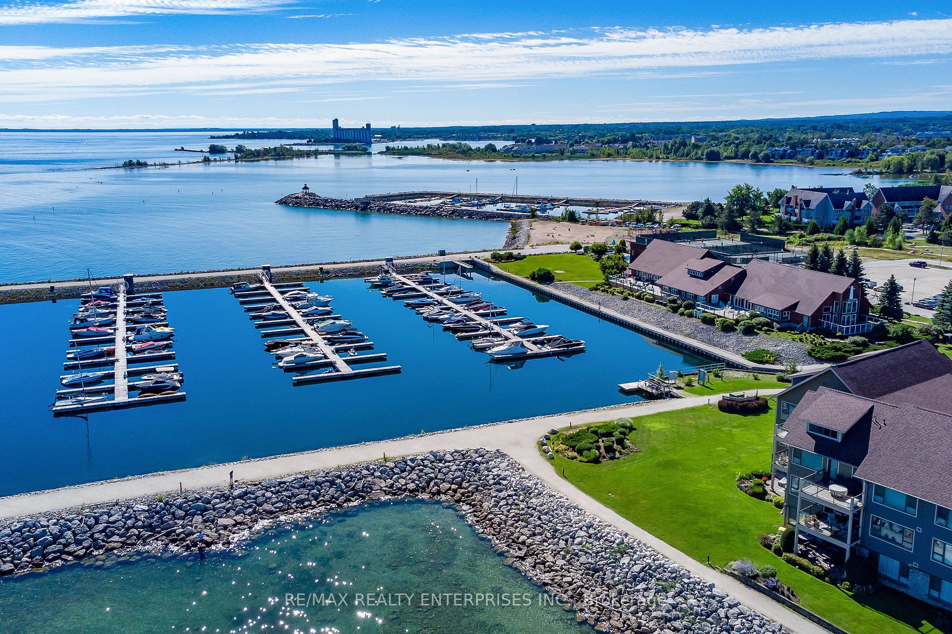 312 Mariners Way #1