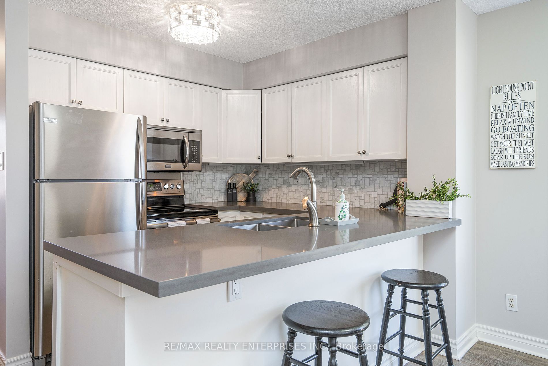 312 Mariners Way #1