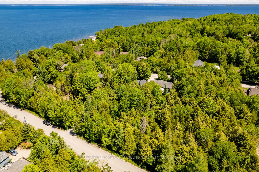 LOT 117 Iroquois Crescent