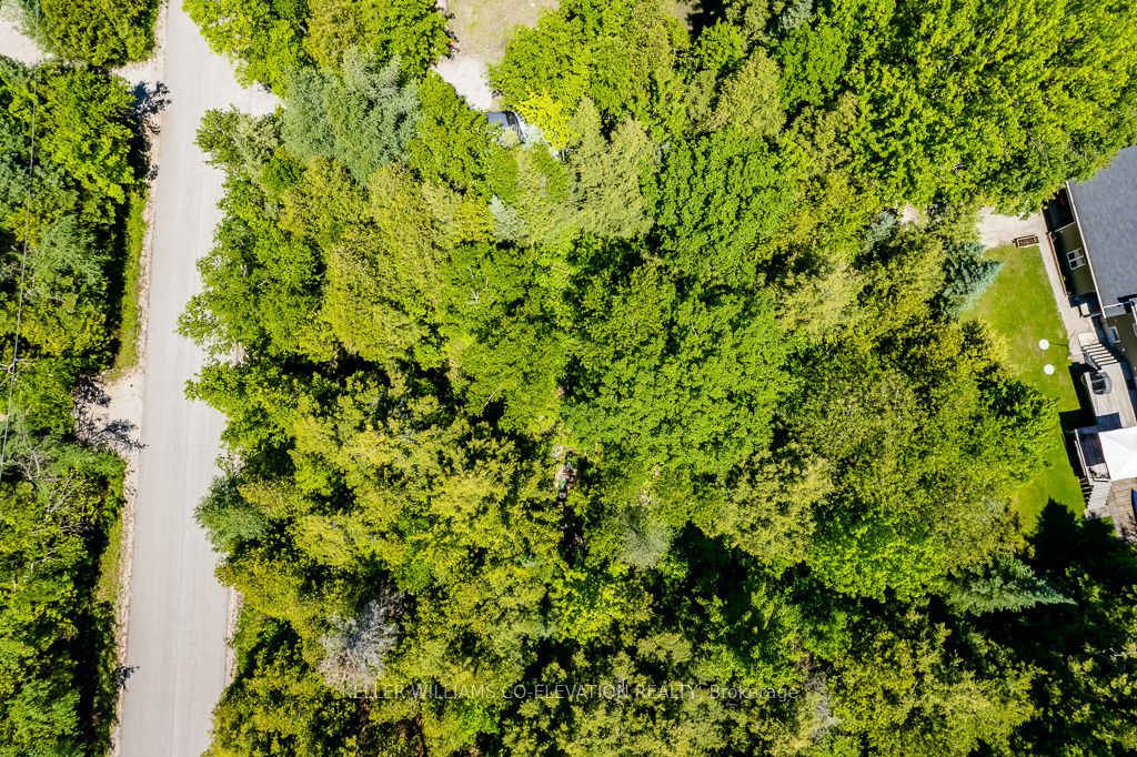 LOT 117 Iroquois Crescent