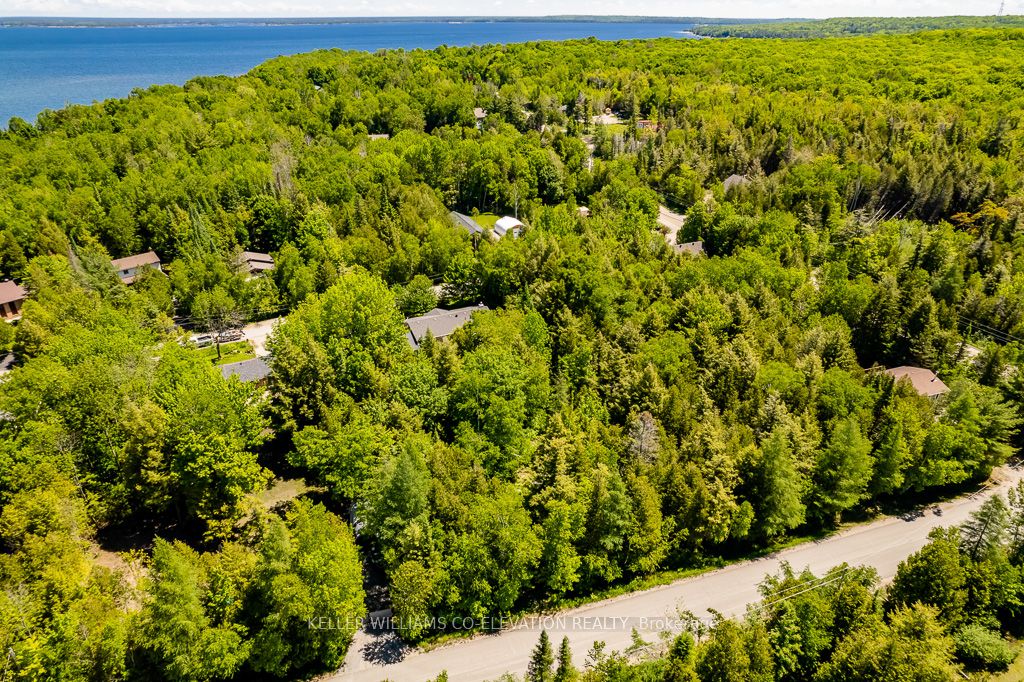 LOT 117 Iroquois Crescent