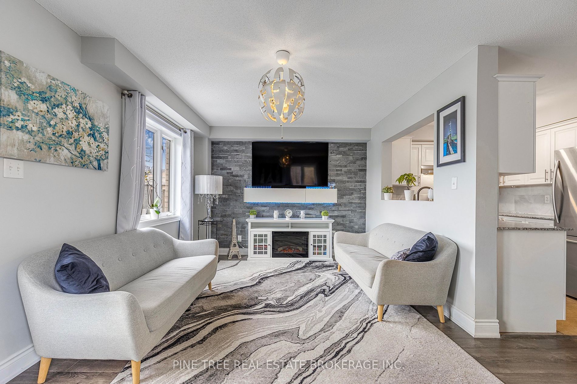 31 Madelaine Drive #6