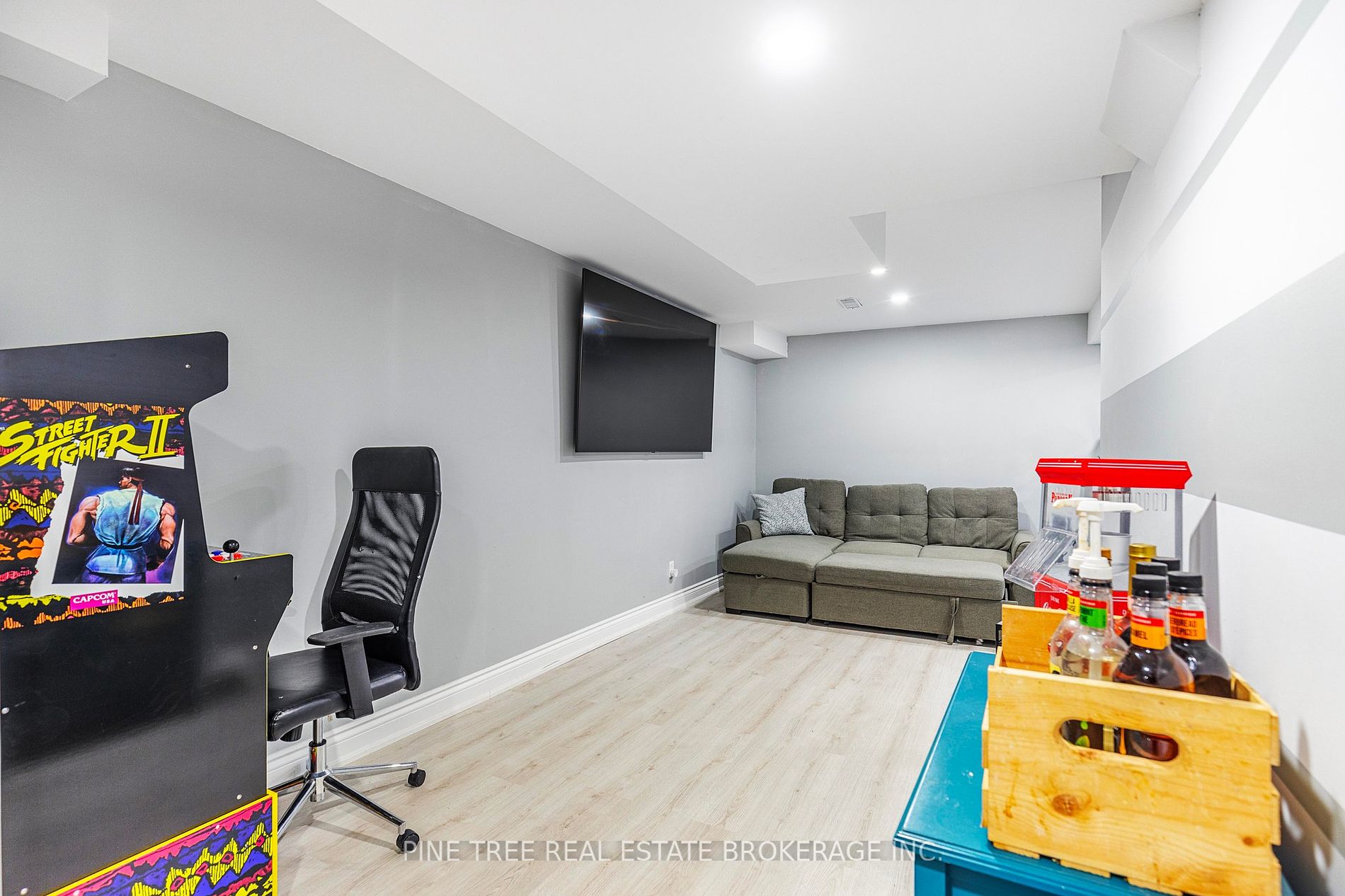 31 Madelaine Drive #6