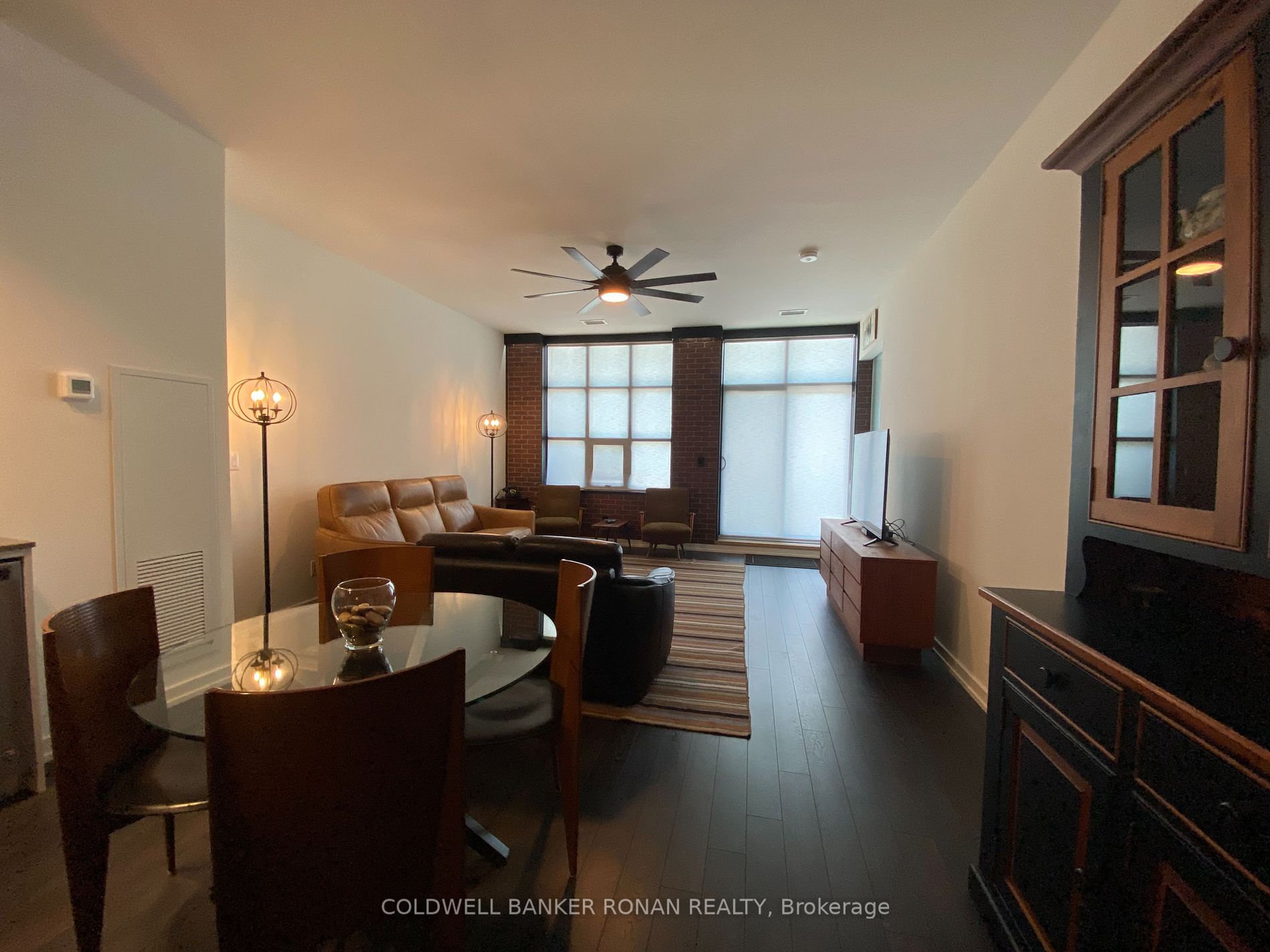 21 Matchedash St S, #208