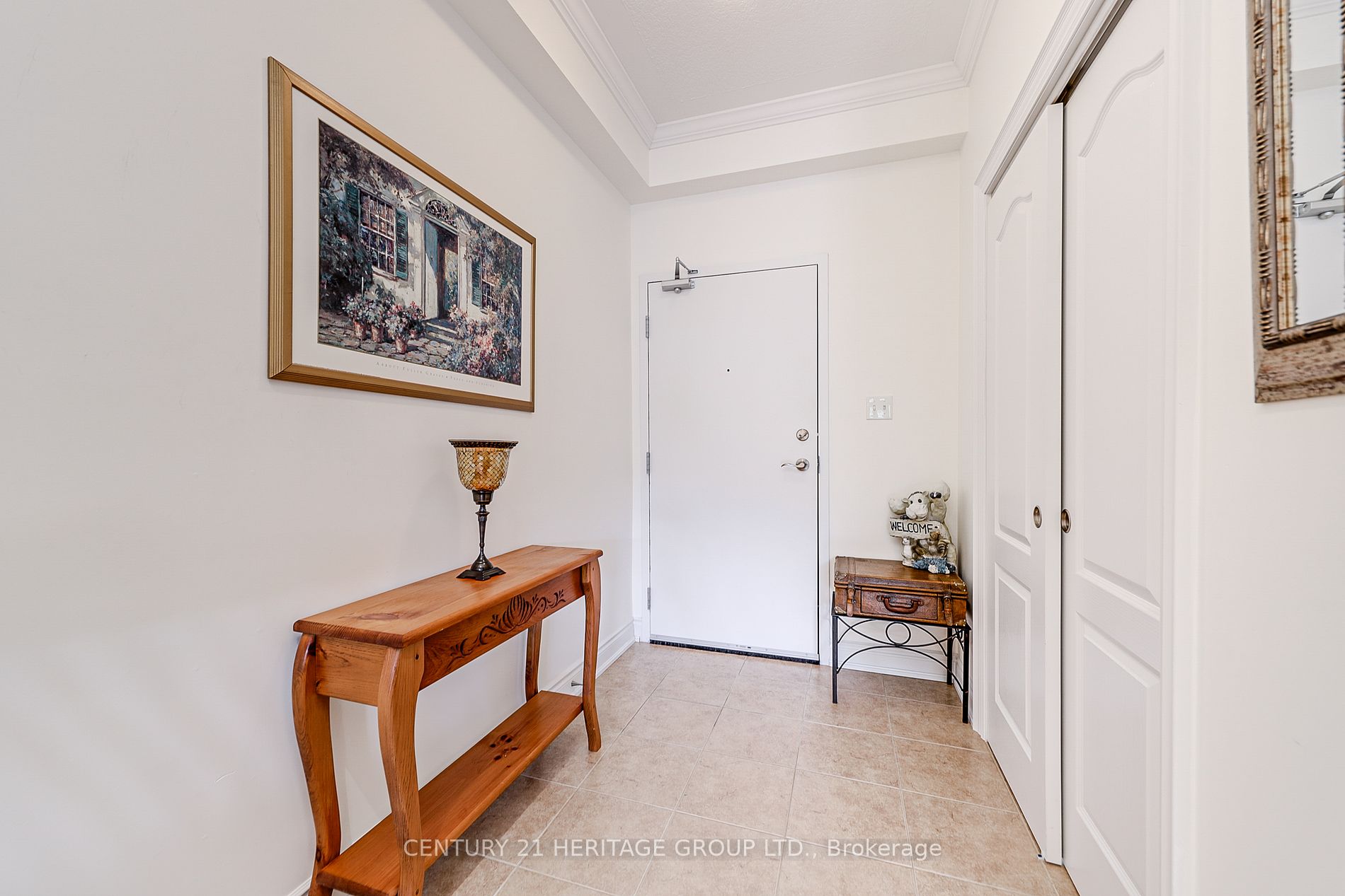 40 Ferndale Dr S, #111