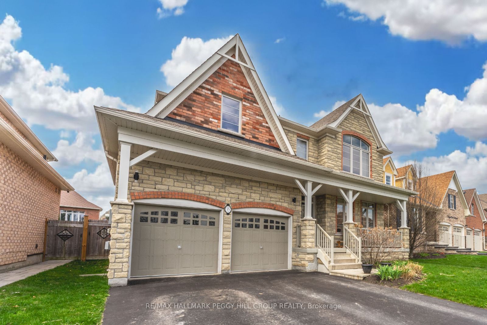 35 Royal Park Blvd