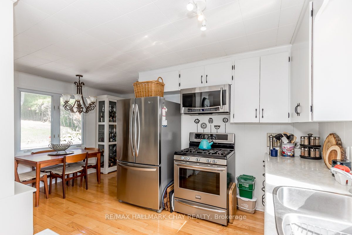 1125 Woodland Drive