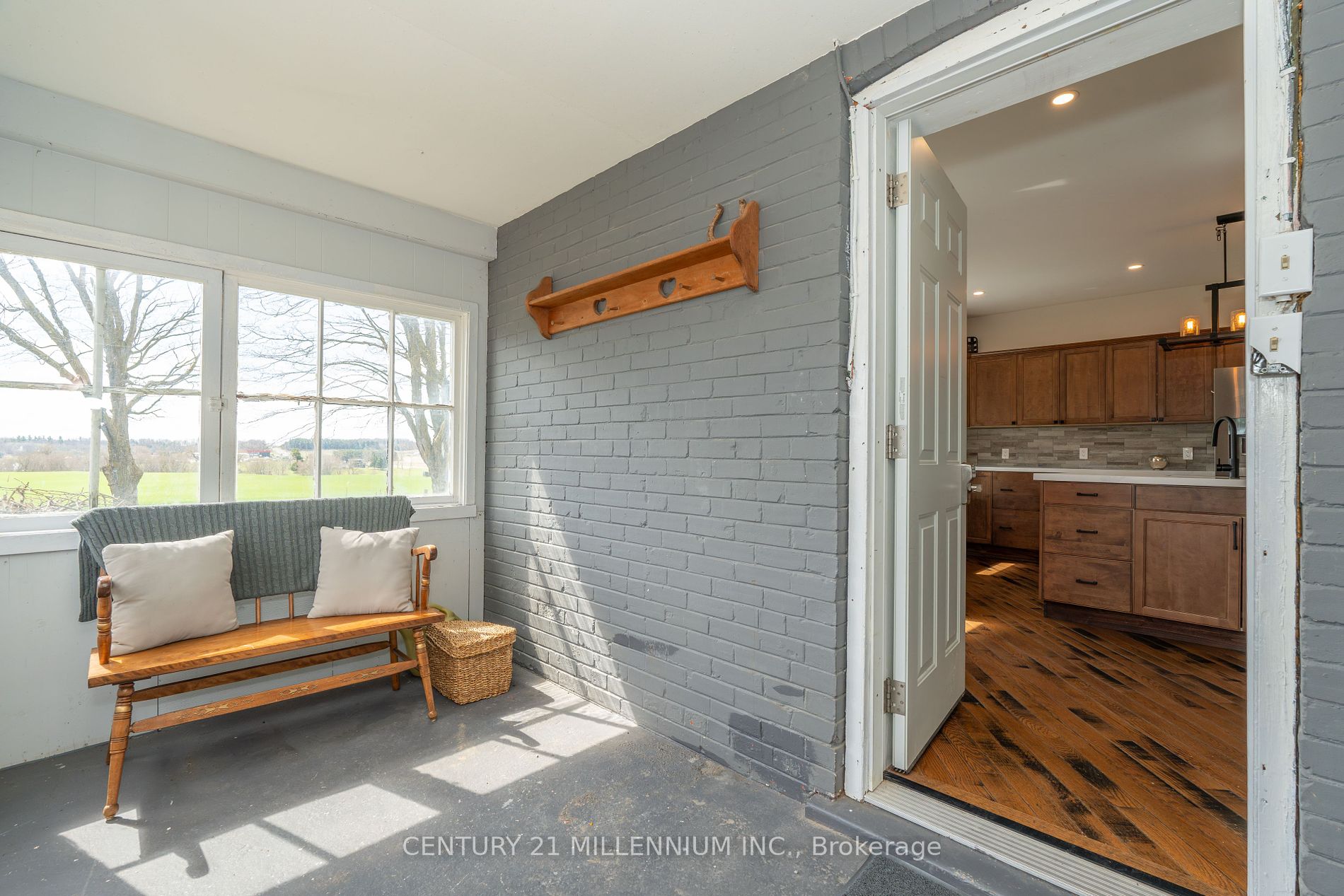 2605 County Road 42 Rd