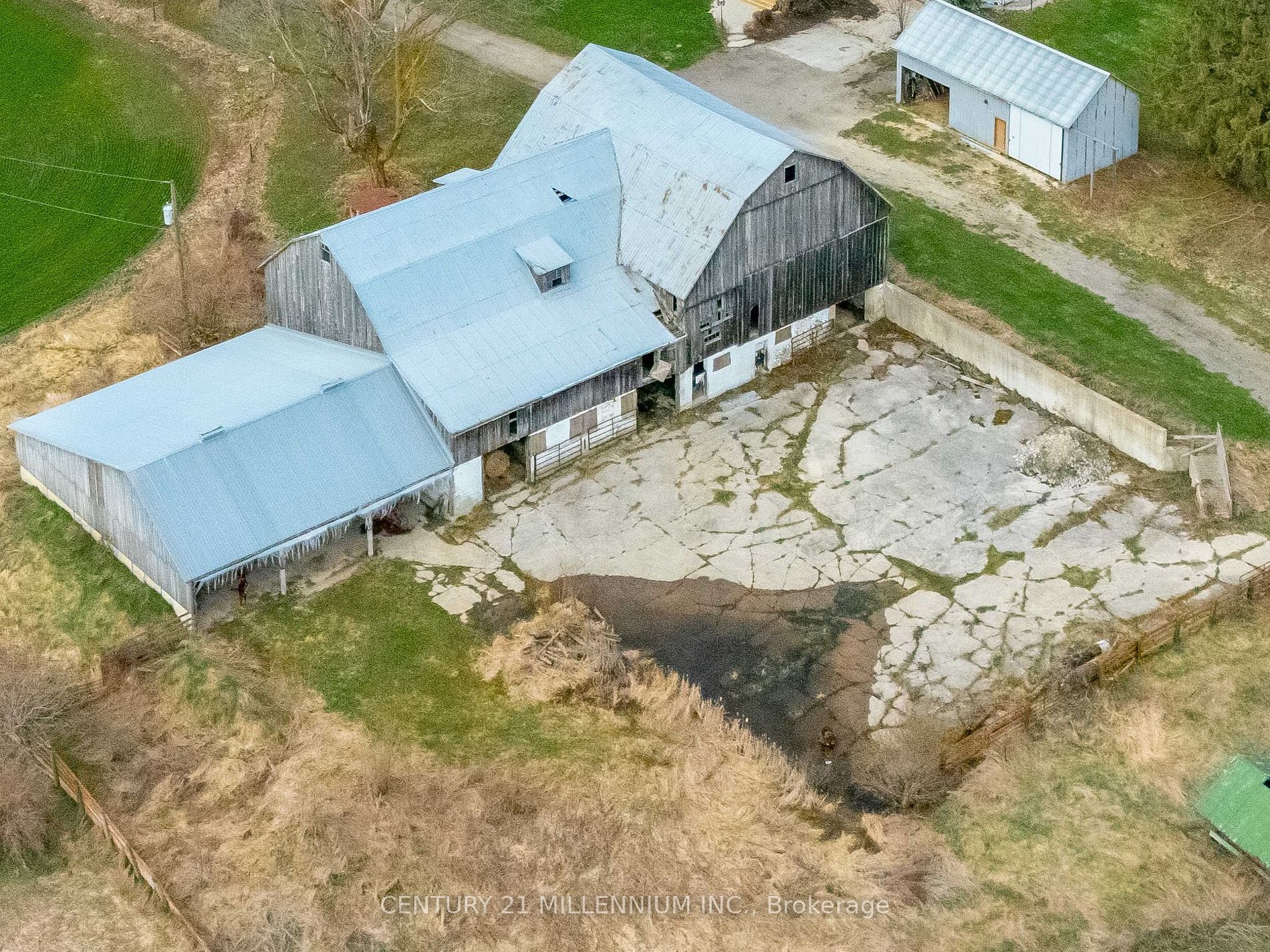 2605 County Road 42 Rd