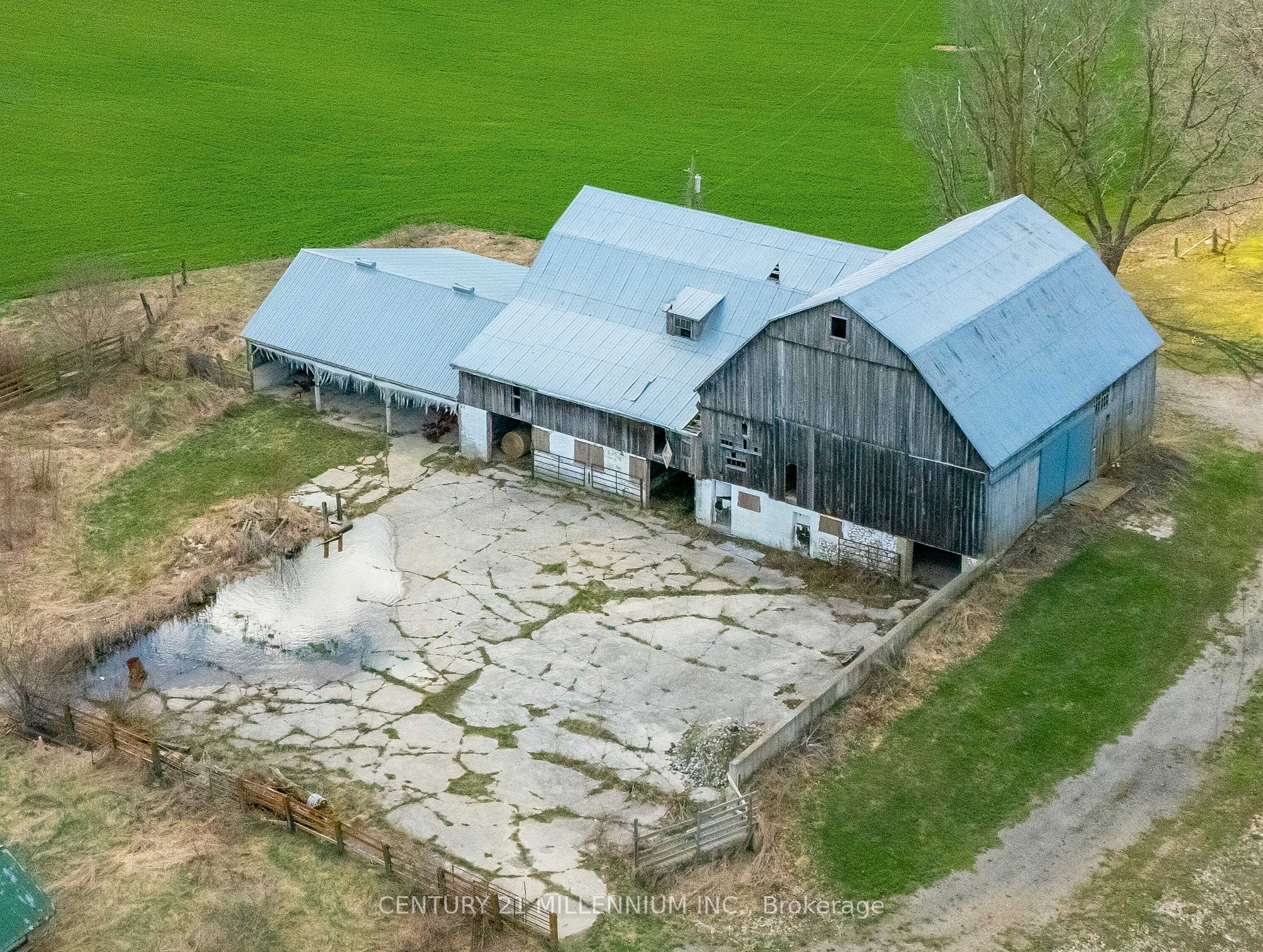2605 County Road 42 Rd