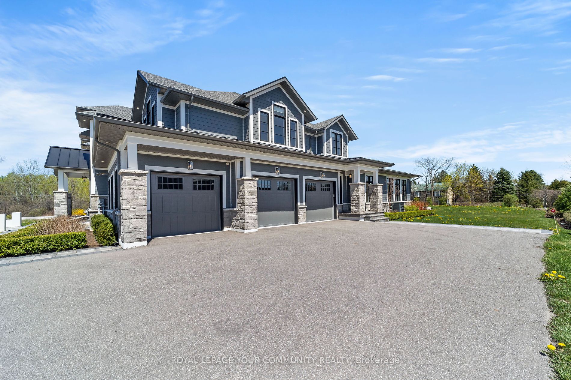 16 Windrose Valley Blvd