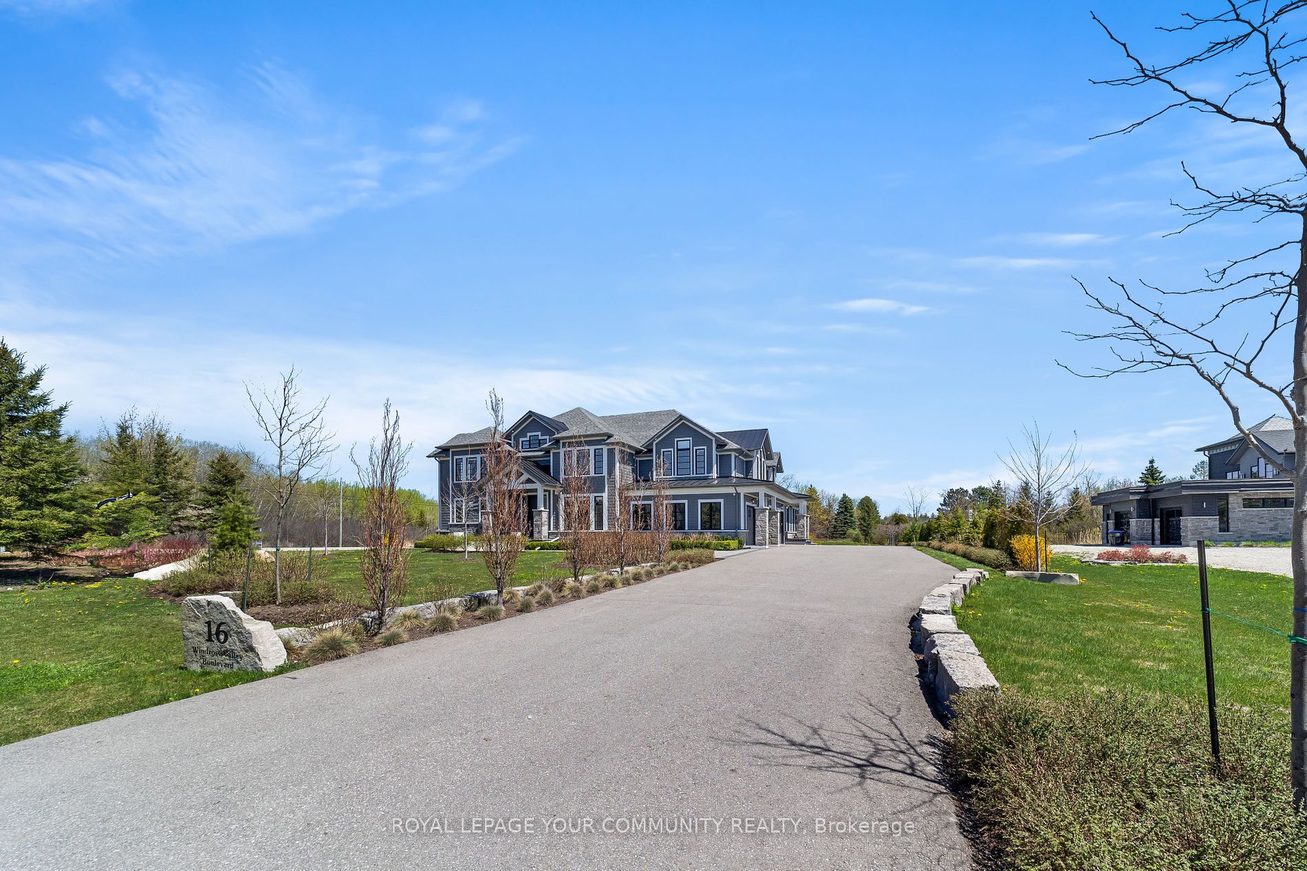 16 Windrose Valley Blvd