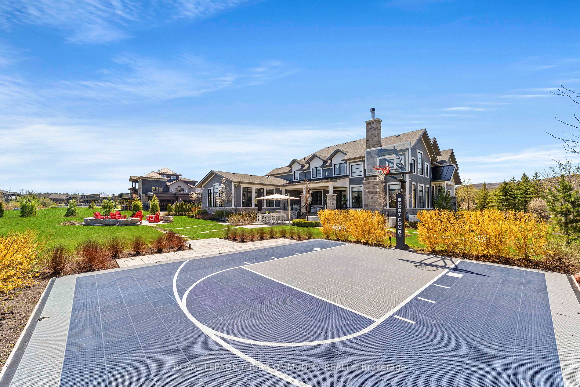 16 Windrose Valley Blvd